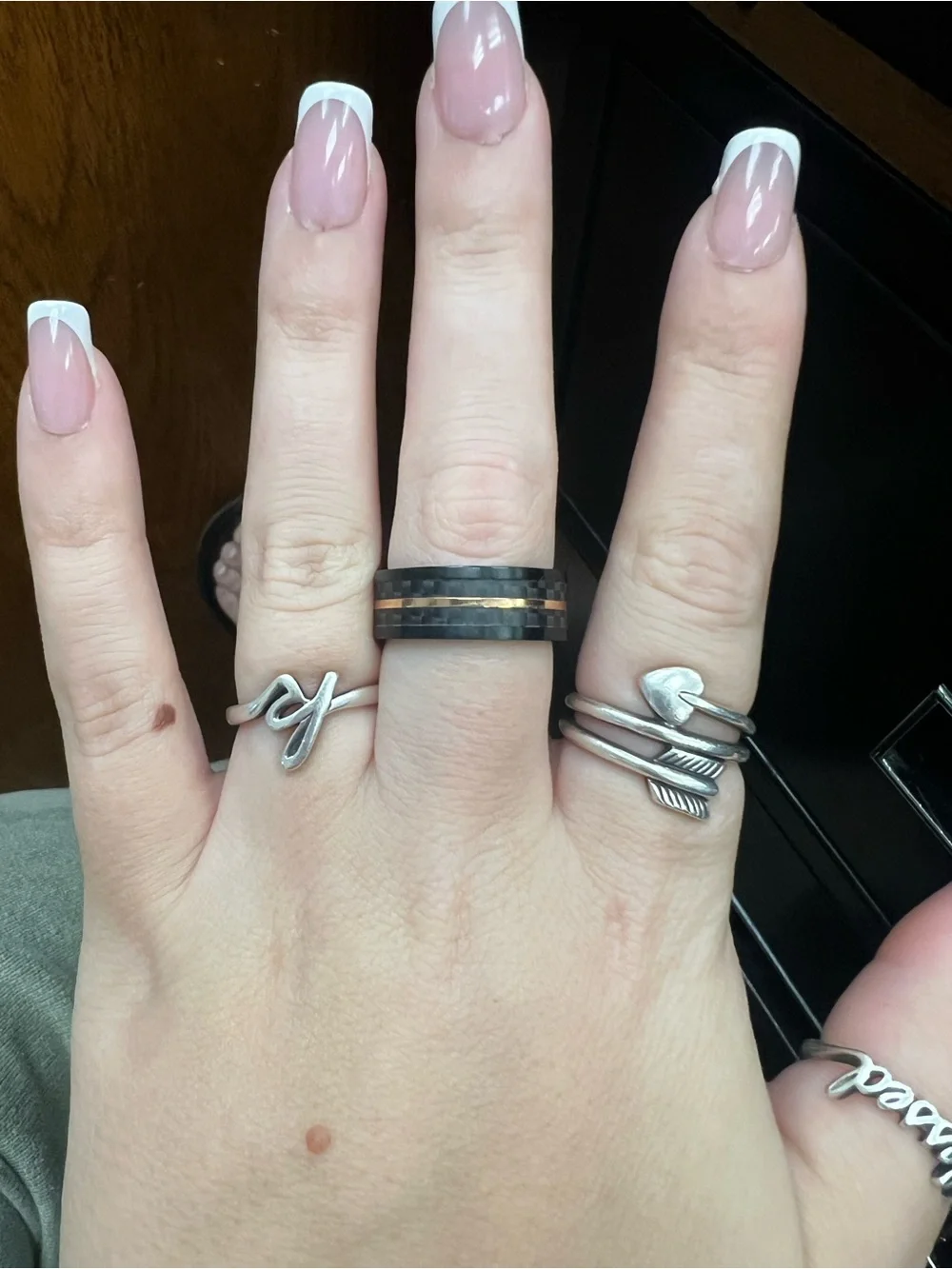 Kay Jewelers bold black